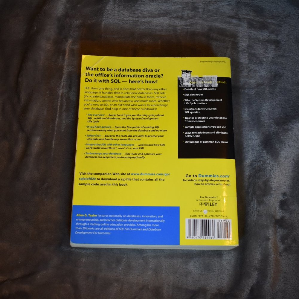 Used SQL All-in-One For Dummies Book - Picture 6 of 11